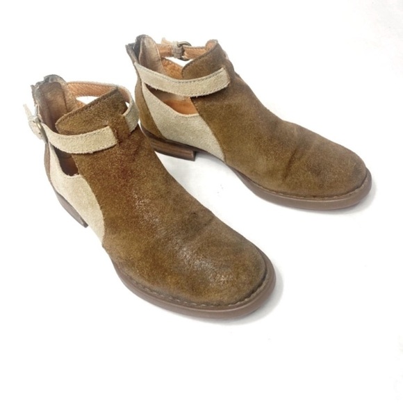 BORN Posh Two Tone Suede Leather Ankle Booties - Picture 1 of 10
